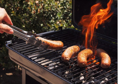 BBQ-ing safely ; reducing AGEs